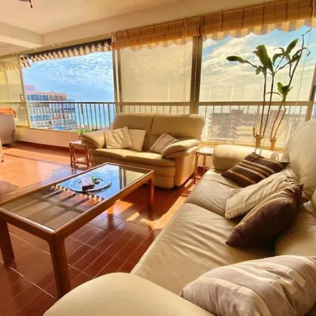 Zafiro Piso 14 Av. Costablanca Playa De San Juan Apartment
