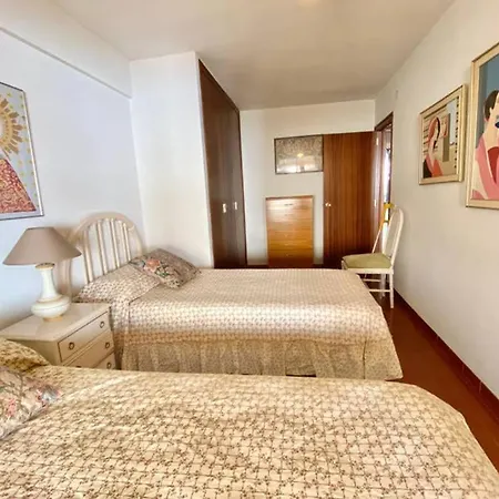 Zafiro Piso 14 Av. Costablanca Playa De San Juan *