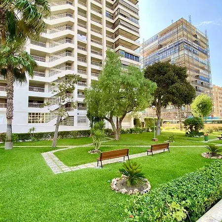 Zafiro Piso 14 Av. Costablanca Playa De San Juan Appartement *